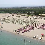Costa Sybaris