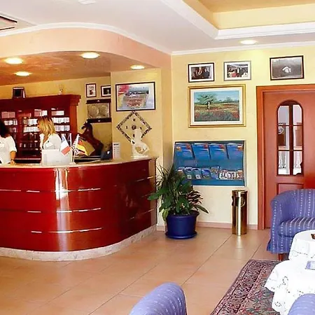 Costa Sybaris ホテル