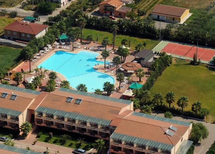 Hotel Costa Sybaris 4*